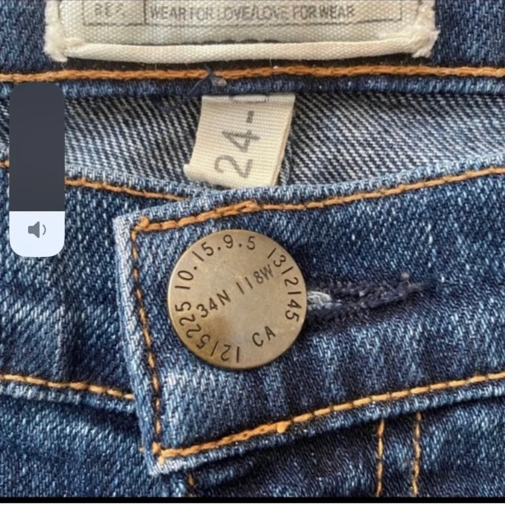 Current/Elliott Mid Rise Straight Jean - Picture 6 of 8